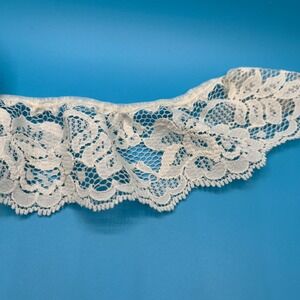 VTG Ivory Lace Trim Floral Scalloped Edge Sewing Craft DIY Embellishment -4 Feet